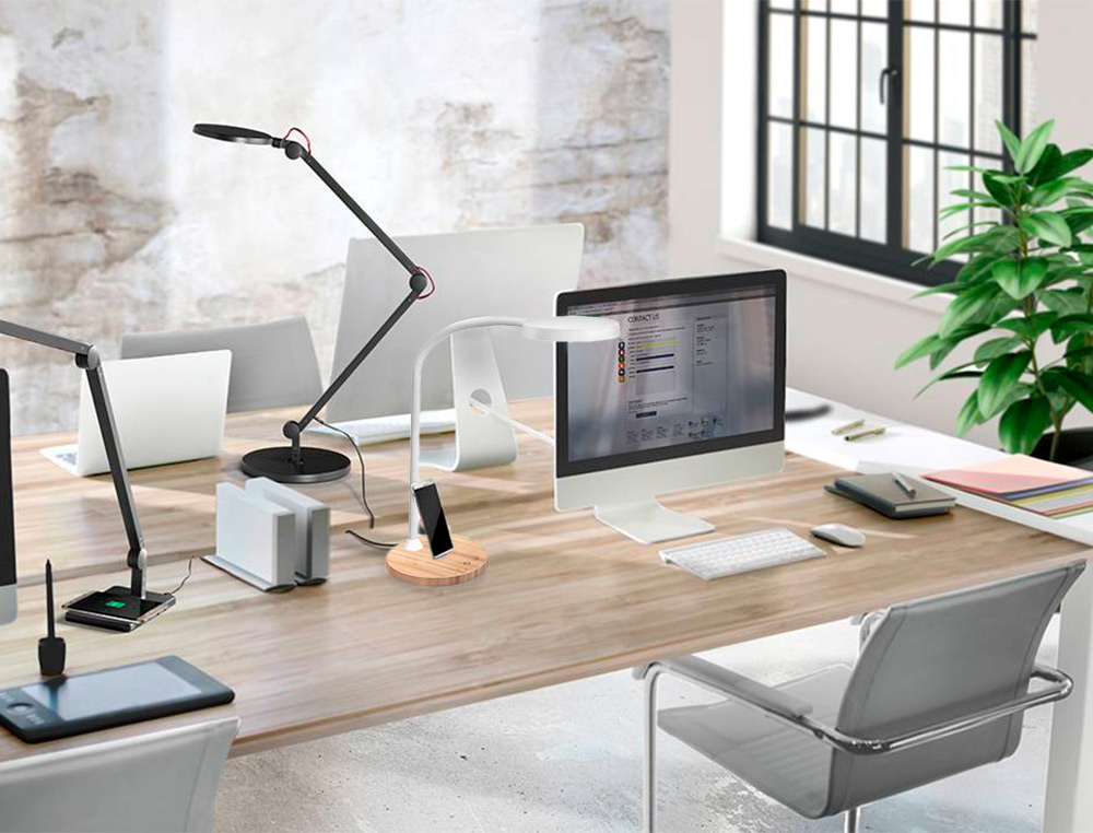 LAMPARA DE ESCRITORIO CEP LED 5,46W 300LM BRILLO REGULABLE CABEZA ORIENTABLE BLANCO Y MADERA