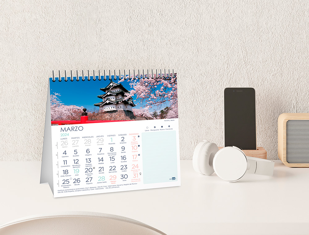 CALENDARIO ESPIRAL TRIANGULAR LIDERPAPEL DE SOBREMESA IMAGENES 2024 15X14 CM PAPEL 120 GR CON PEGATINAS